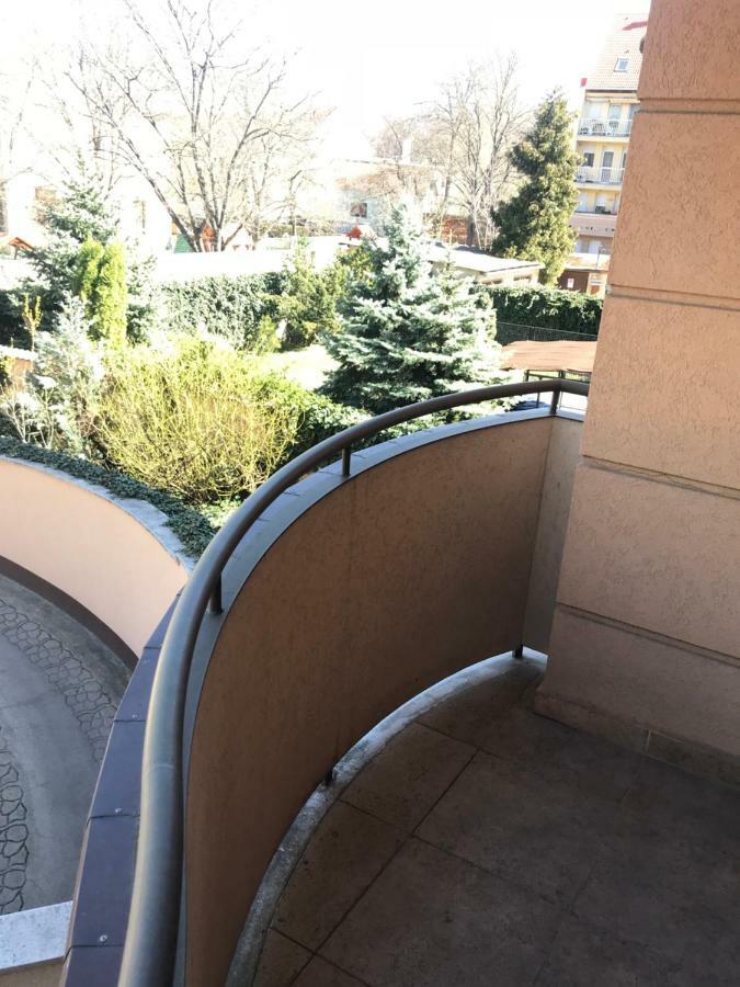 Ik Apartment Debreczyn Zewnętrze zdjęcie